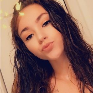 Meet your Posher, Justine